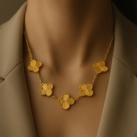 INTII Clover Chain