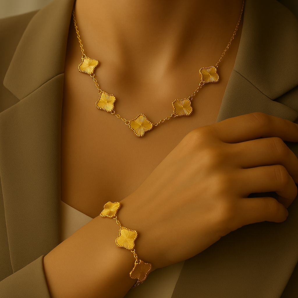 INTII Clover Bracelet